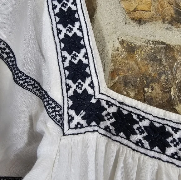 Tory Burch Linen Embroidered Belted Tassel Boho Dress - Picture 4 of 11